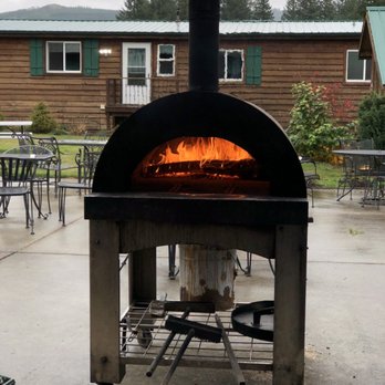 Moulton Falls Winery - Music Venues Near Me - Yacolt, Washington