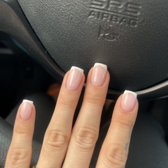 Studio Nail Bar - Hard gel maní with French tip - Nail Salons Near Me - Burbank, California