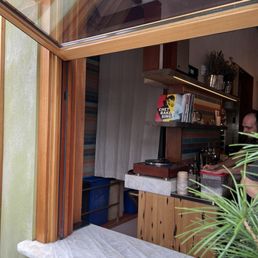 Pick up window