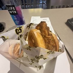 Look at that chicken!!