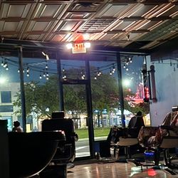 The Braxton Grooming Lounge