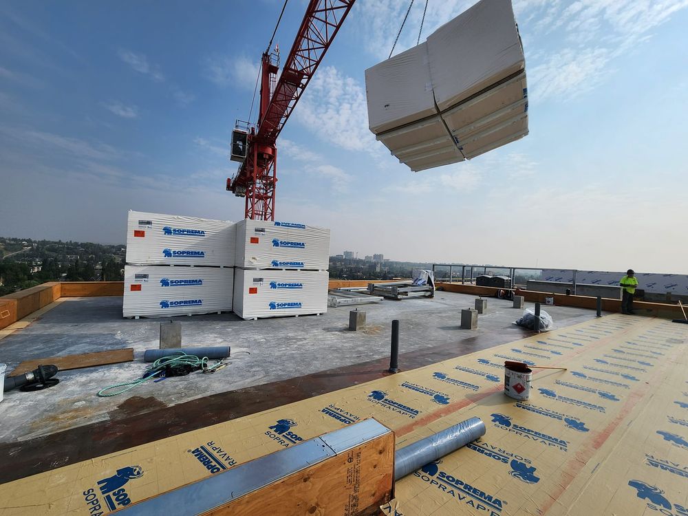 Slide of Roofing Salinas