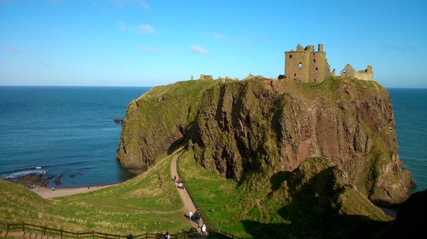 Dunnottar Castle by null