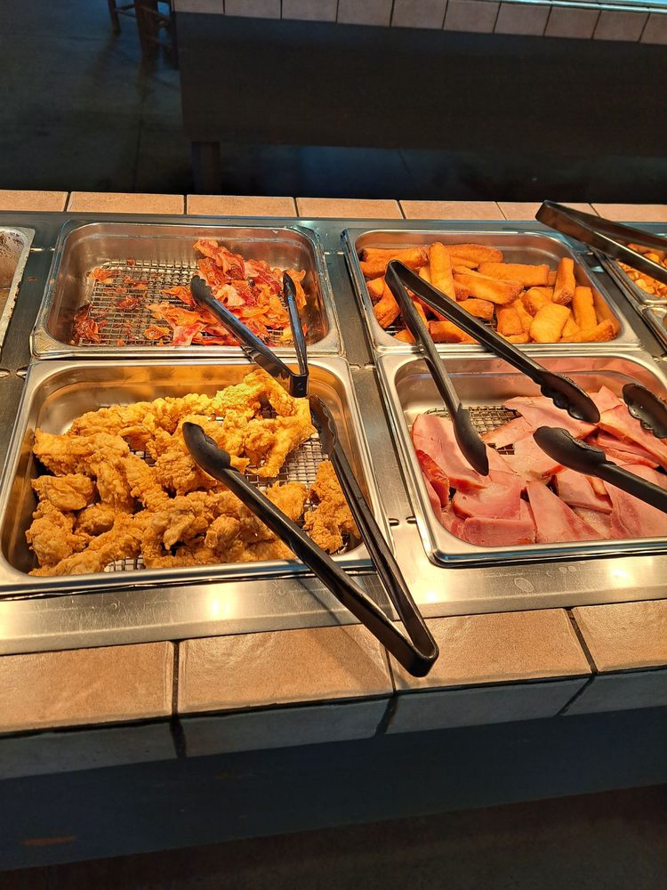 The Front Porch Barbecue & Seafood, Hattiesburg Roadtrippers