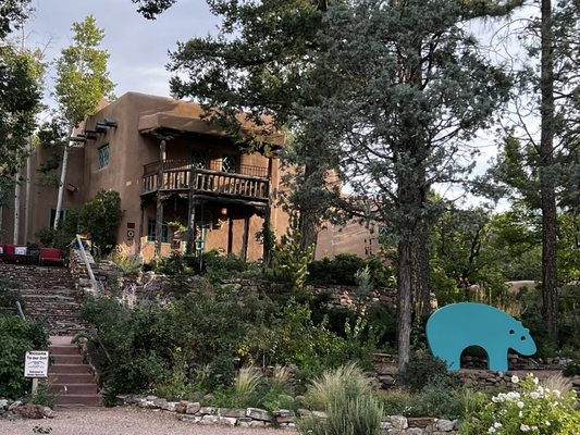 Inn of the Turquoise Bear by null