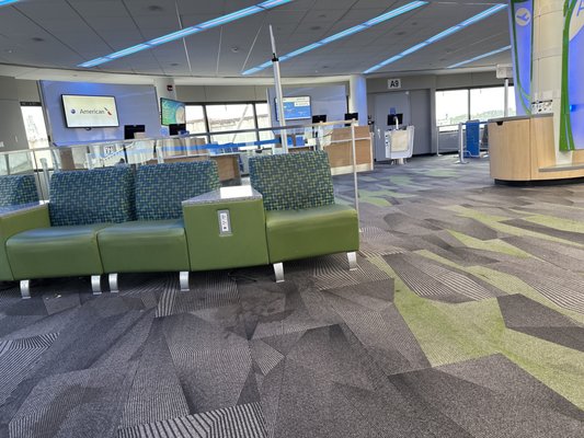 Frederick Douglass Greater Rochester International Airport by null