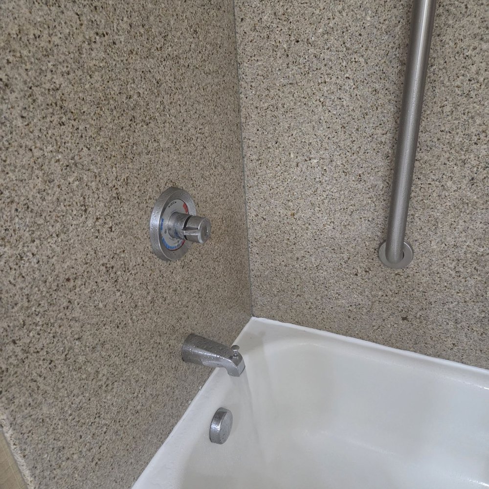 Wingate By Wyndham York - Water would not fully come out of the shower head - Hotels Near Me - York, Pennsylvania Wingate By Wyndham York - Water would not fully come out of the shower head - Hotels Near Me - York, Pennsylvania