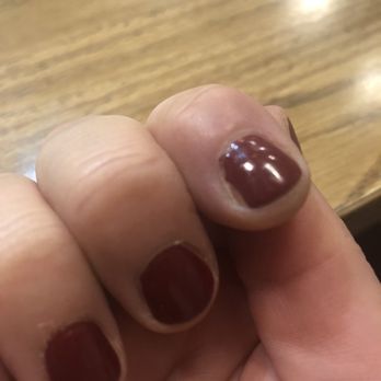 Lele's Nails & Spa - Nail not painted entirely and paint on cuticle. - Nail Salons Near Me - Poway, California
