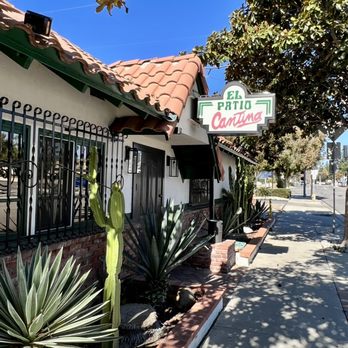 El Patio Cantina