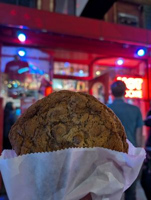 Hot Cookie by null