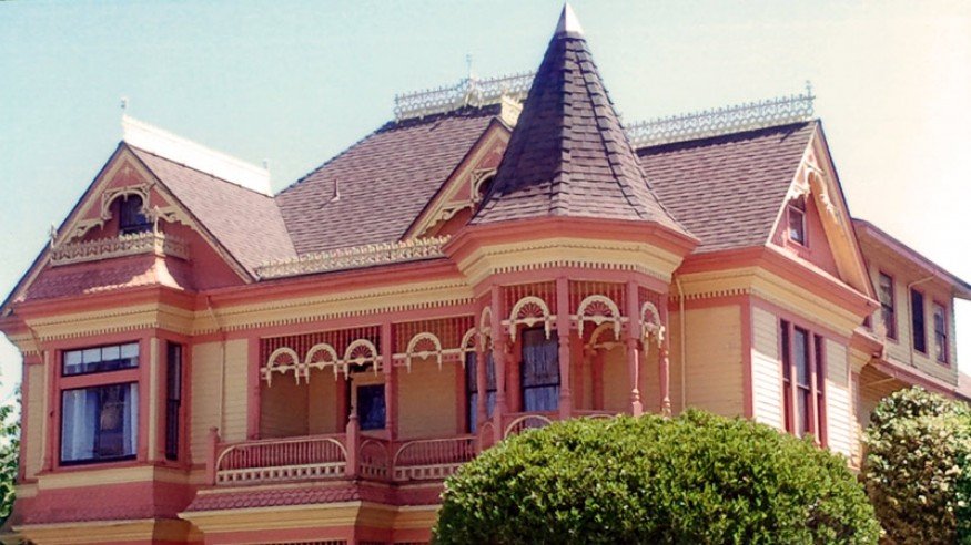 Slide of Redwood Empire Roofing