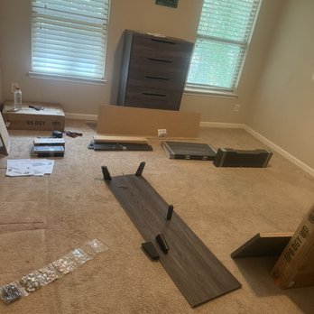 Dat Construciton - Install bed set dresser - Handyman Near Me - Morrow, Georgia Dat Construciton - Install bed set dresser - Handyman Near Me - Morrow, Georgia