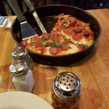 Old Chicago Pizza + Taproom - Pizza Near Me - Columbia, South Carolina