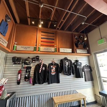 Elite Training Center - Kickboxing Near Me - Redondo Beach, California Elite Training Center - Kickboxing Near Me - Redondo Beach, California