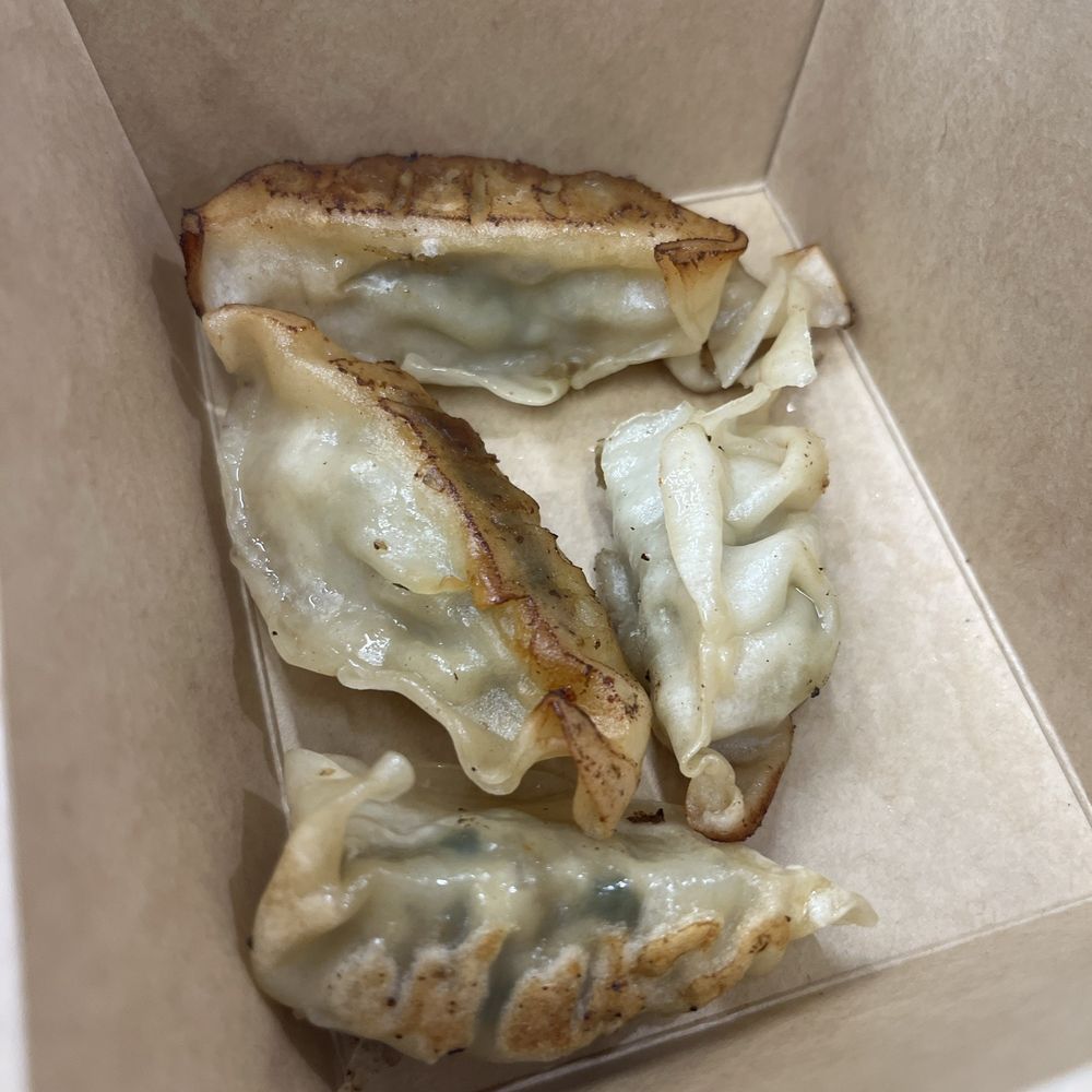 Naniwa-Ya Ramen - Terrible gyoza i ever had in my life!!! Do not buy it. - Ramen Near Me - Honolulu, Hawaii Naniwa-Ya Ramen - Terrible gyoza i ever had in my life!!! Do not buy it. - Ramen Near Me - Honolulu, Hawaii