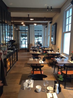 Mon Restaurant by null