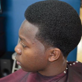 Prestigious Cuts - Barbers Near Me - Bolingbrook, Illinois Prestigious Cuts - Barbers Near Me - Bolingbrook, Illinois