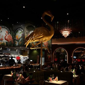 Pink Steak - Decor - Steakhouses Near Me - West Palm Beach, Florida Pink Steak - Decor - Steakhouses Near Me - West Palm Beach, Florida