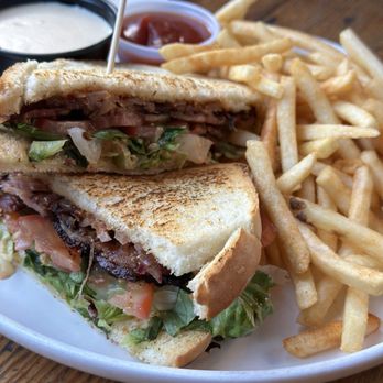 Loowit Brewing - The Hellfire (basically a BLT with grilled onions and chipotle mayo on toasted sourdough) - Brewpubs Near Me - Vancouver, Washington Loowit Brewing - The Hellfire (basically a BLT with grilled onions and chipotle mayo on toasted sourdough) - Brewpubs Near Me - Vancouver, Washington