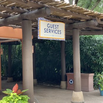 Discovery Cove - Amusement Parks Near Me - Orlando, Florida