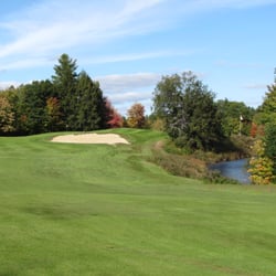 Country Club of New Hampshire - 10th hole crescendoing