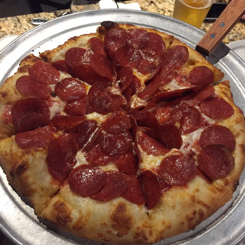 AWSOM - Alcatraz pizza. Dinner 4/21/2016 - Chicken Wings Near Me - Paramount, California AWSOM - Alcatraz pizza. Dinner 4/21/2016 - Chicken Wings Near Me - Paramount, California