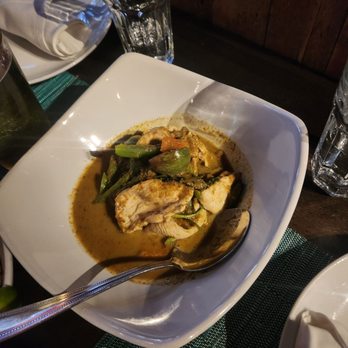 Baan Siam - Chicken Green Curry - Thai Near Me - Washington, DC, District of Columbia