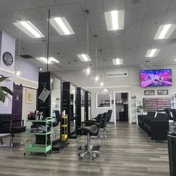I M Beauty School - Cosmetology Schools Near Me - Schaumburg, Illinois I M Beauty School - Cosmetology Schools Near Me - Schaumburg, Illinois