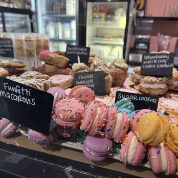 Ginger Sweets Pastry Cafe  - Bakeries Near Me - Chesapeake, Virginia