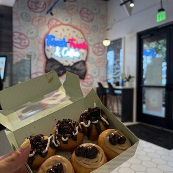 Yelp Elite Experience: Go Nuts for Donuts - Yelp Events Near Me - Sammamish, Washington Yelp Elite Experience: Go Nuts for Donuts - Yelp Events Near Me - Sammamish, Washington