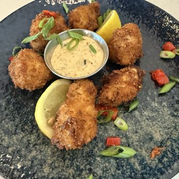 The Pearl - Grouper Bites (fantastic) - Desserts Near Me - Clinton, Tennessee The Pearl - Grouper Bites (fantastic) - Desserts Near Me - Clinton, Tennessee
