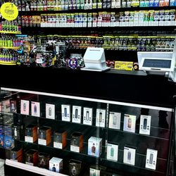 Queen Of South Smoke Shop