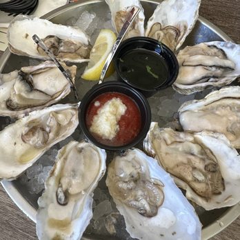 Seasurf Fish Co - fresh oysters - Seafood Near Me - Del Mar, California Seasurf Fish Co - fresh oysters - Seafood Near Me - Del Mar, California