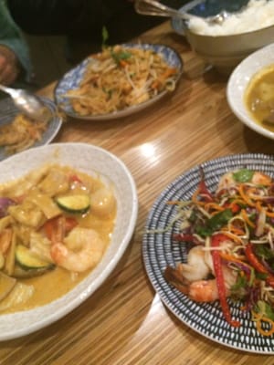 Lemongrass Thai Bistro by null