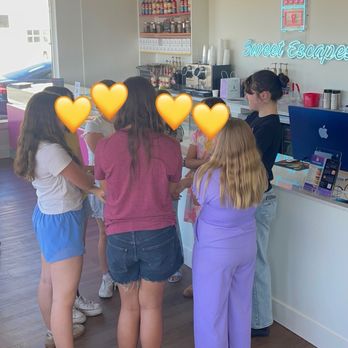 Sweet Escapes - Friendship circle with the staff - Escape Games Near Me - Paso Robles, California