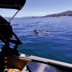 Wake and Lake Wakesurfing