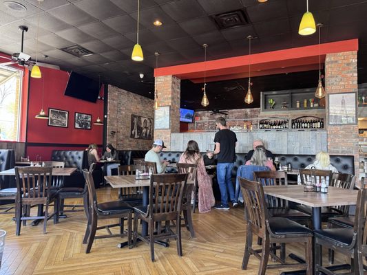 Roma Italian Bistro by null