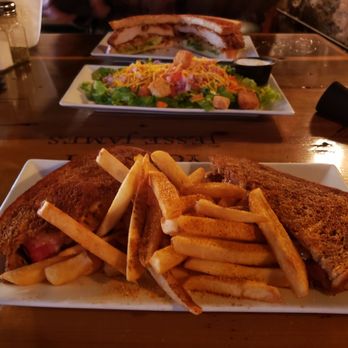 Ebel's Tavern - Gastropubs Near Me - Carthage, Tennessee Ebel's Tavern - Gastropubs Near Me - Carthage, Tennessee