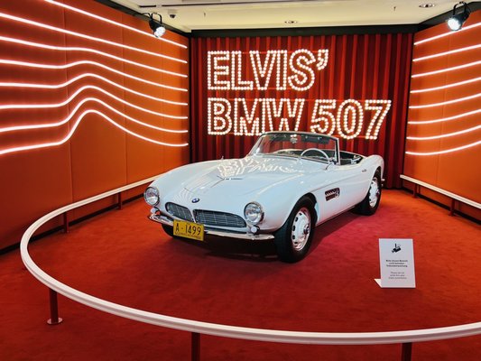 BMW Museum by null