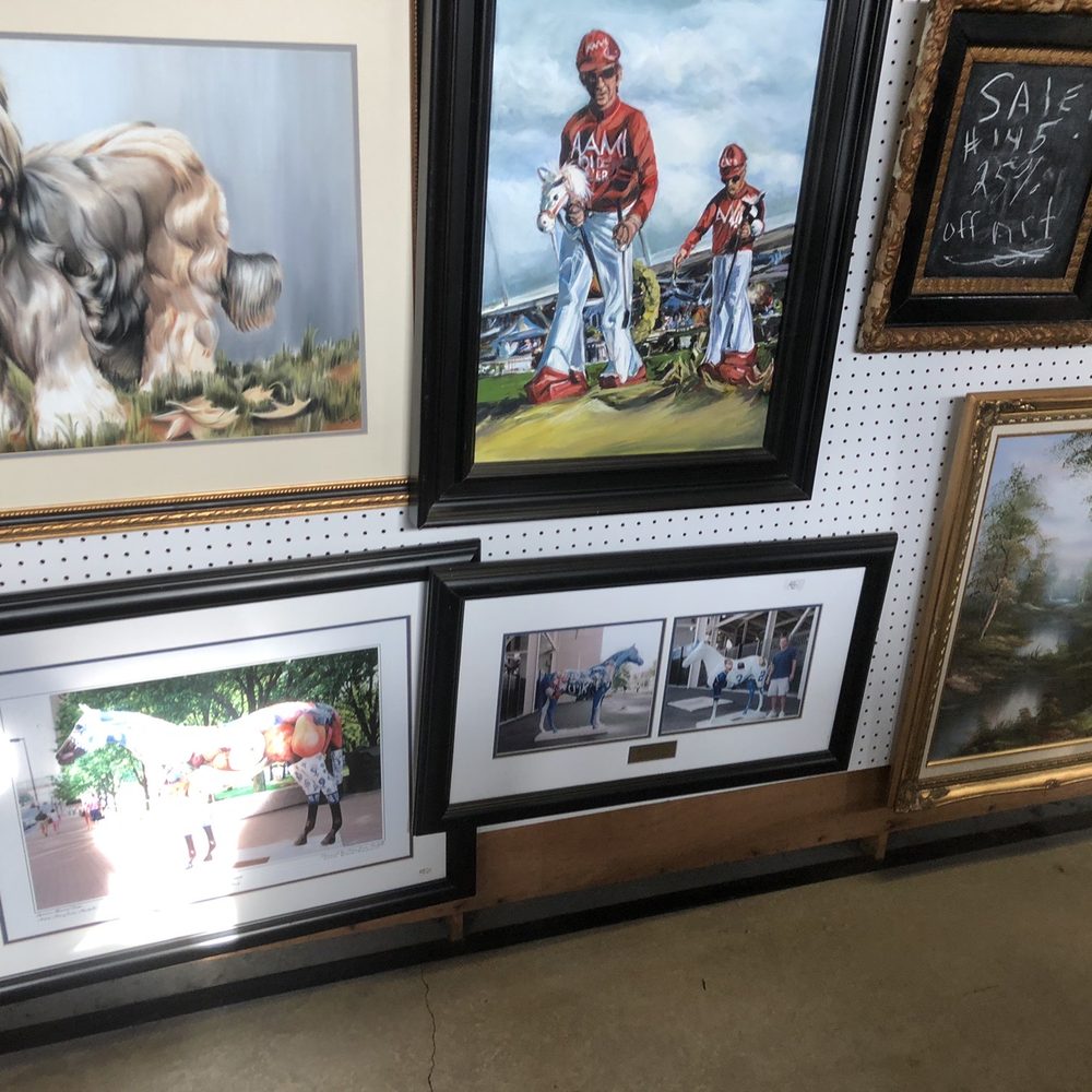 Feather Your Nest - Pictures - Antiques Near Me - Lexington, Kentucky Feather Your Nest - Pictures - Antiques Near Me - Lexington, Kentucky