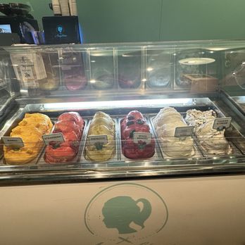 Angelina Bakery - Gelato - Bakeries Near Me - New York, New York
