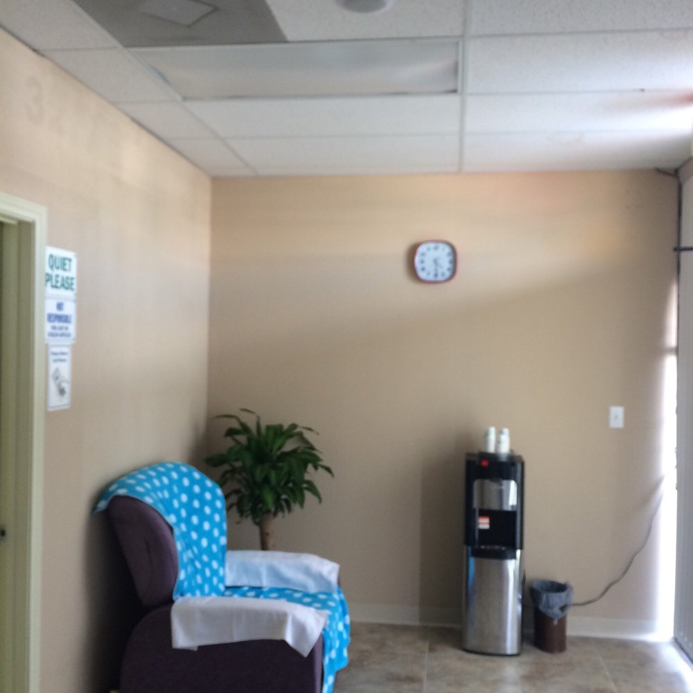 Queen Massage Foot Spa - Massage Near Me - San Antonio, Texas