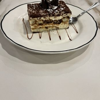 Maggiano's Little Italy - Tiramisu - Italian Near Me - Atlanta, Georgia Maggiano's Little Italy - Tiramisu - Italian Near Me - Atlanta, Georgia