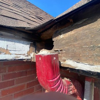 Lukes Roofing - Damaged fascia board - Roofing Near Me