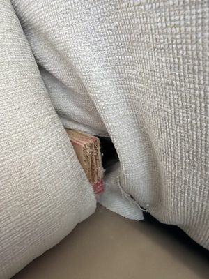 Crate & Barrel by null