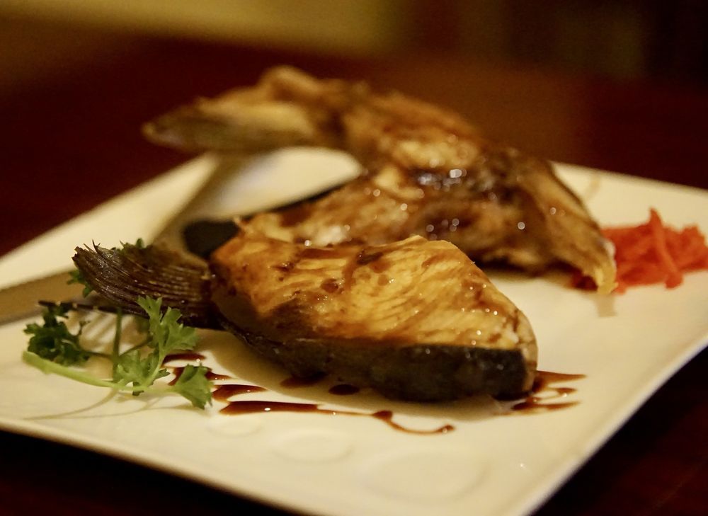 Mike's Sushi & Sake Bar