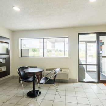 Motel 6 - lobby coffee - Hotels Near Me - Crawfordsville, Indiana Motel 6 - lobby coffee - Hotels Near Me - Crawfordsville, Indiana