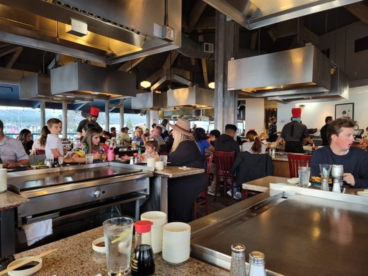 Sapporo Sushi & Steakhouse by null