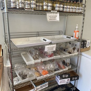 The Fish Express - Snack options - Hawaiian Near Me - Lihue, Hawaii The Fish Express - Snack options - Hawaiian Near Me - Lihue, Hawaii