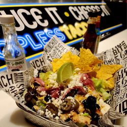 Squire Lounge & Patio - Nachos